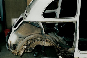 Corte de la parte lateral trasera derecha - Restauración Fiat 500